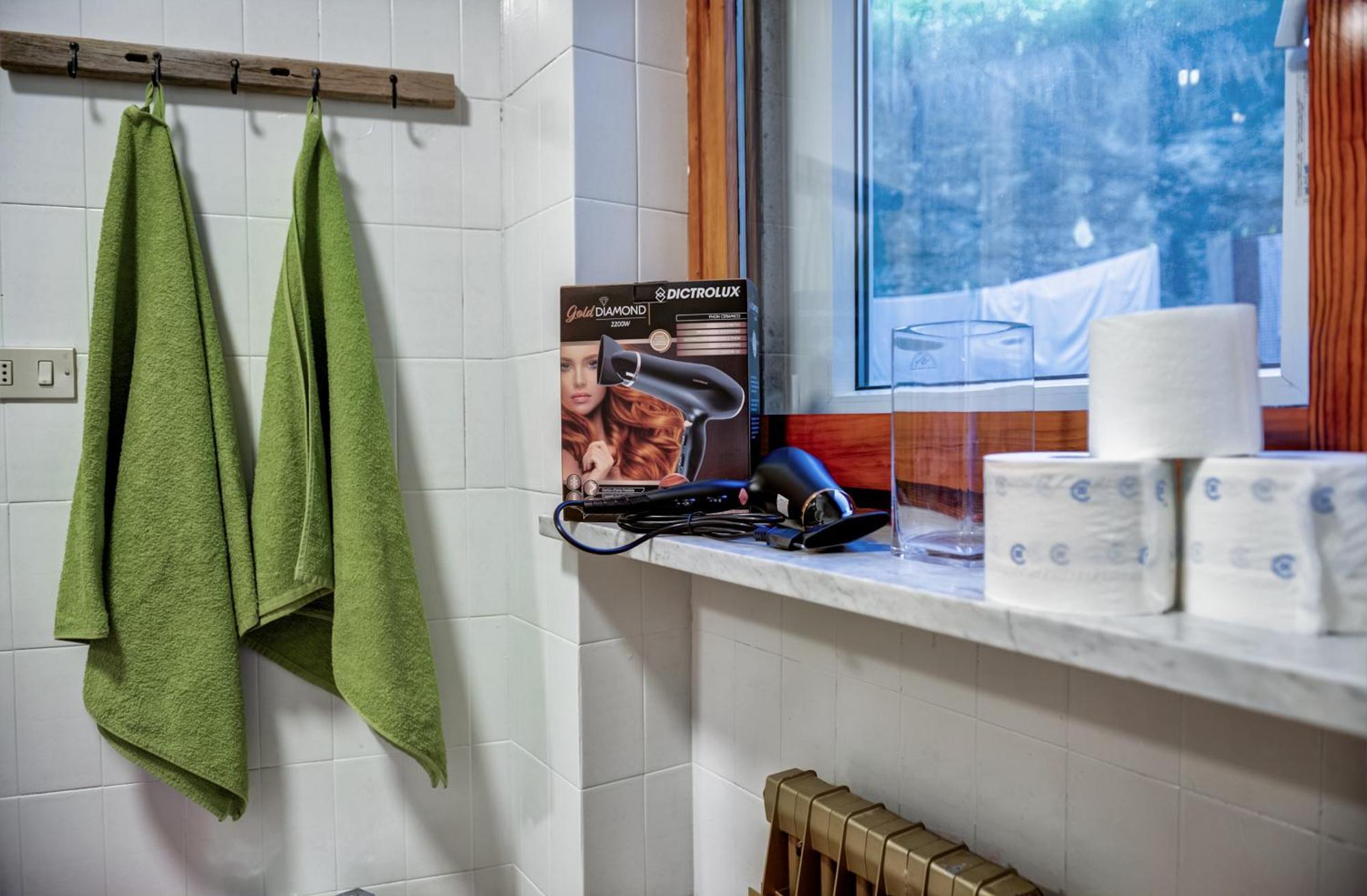 Snowflakes Retreat - Roomy Apartment With A View & Relax Solarium Cir 0133 Champoluc Εξωτερικό φωτογραφία