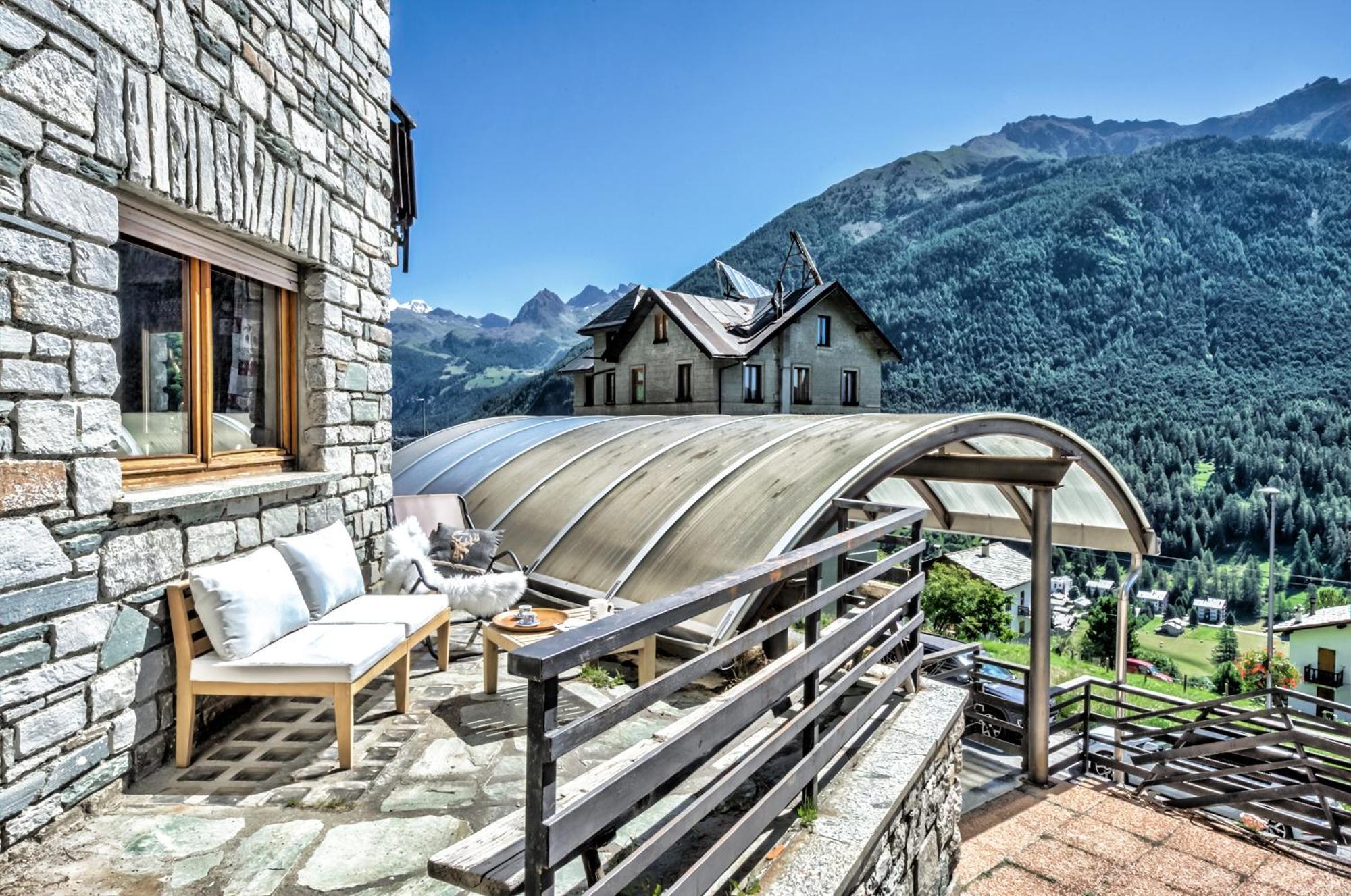 Snowflakes Retreat - Roomy Apartment With A View & Relax Solarium Cir 0133 Champoluc Εξωτερικό φωτογραφία