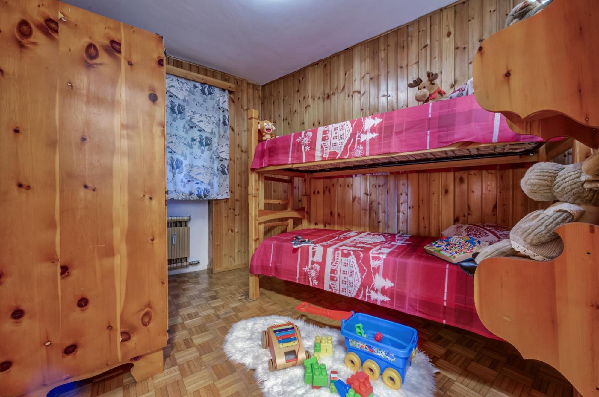 Snowflakes Retreat - Roomy Apartment With A View & Relax Solarium Cir 0133 Champoluc Εξωτερικό φωτογραφία